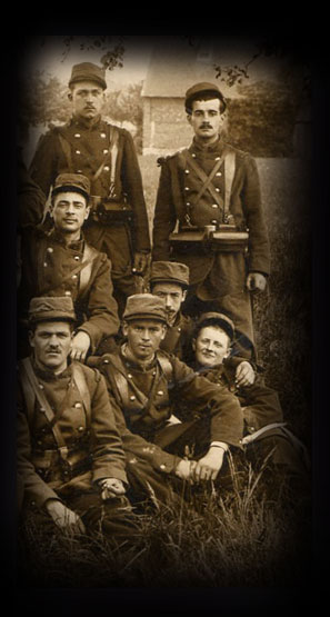 photos de soldats du 28e RI. Photo : Yann Thomas.
