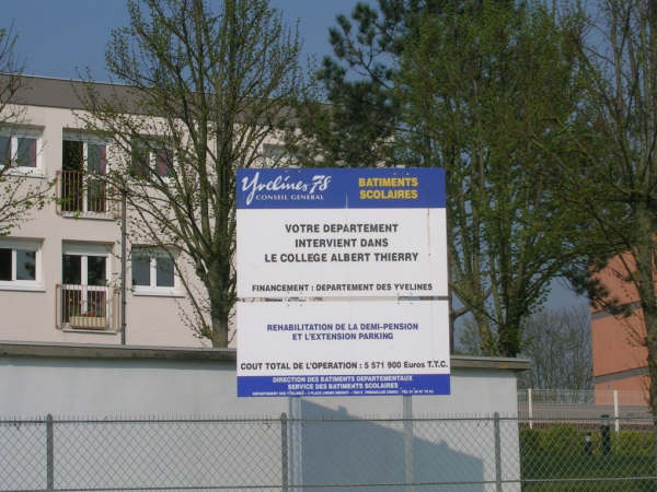 Photo du collège Albert Thierry, Limay (78)